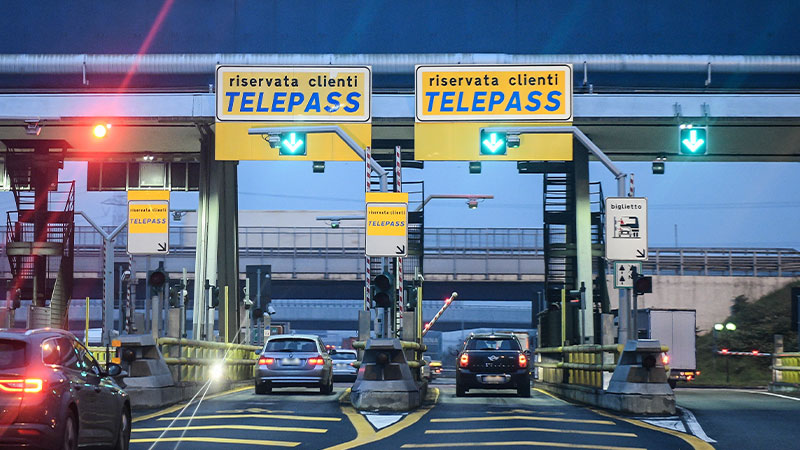 Caselli autostradali con corsie Telepass